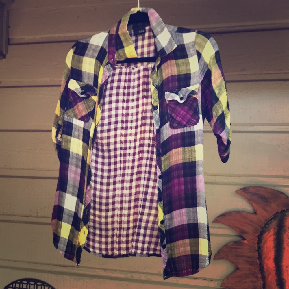 Buckle button down shirt
